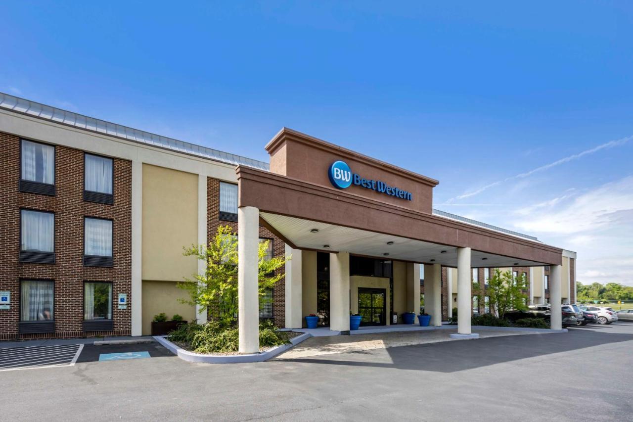 Best Western Harrisburg North Hotel Экстерьер фото
