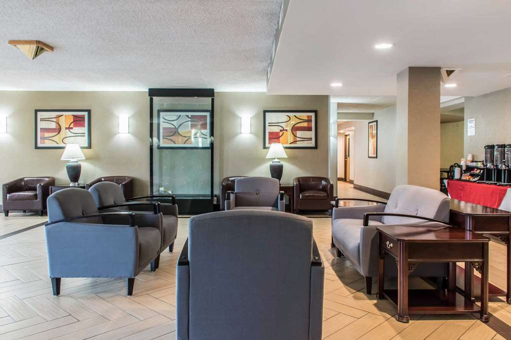 Best Western Harrisburg North Hotel Интерьер фото